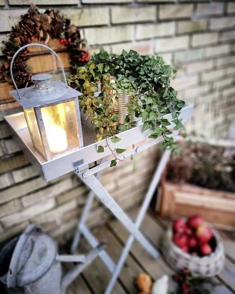 Bakkebord Varmgalvaniseret Med Håndtag