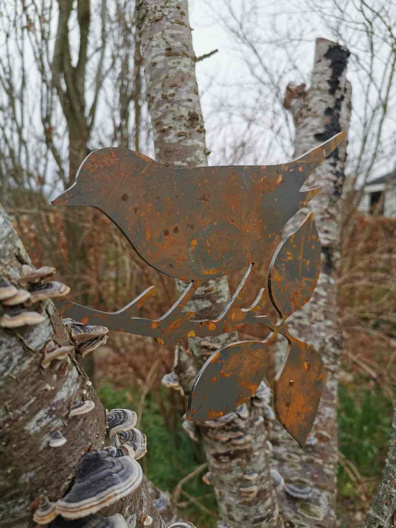 Figur   Jern Fugl