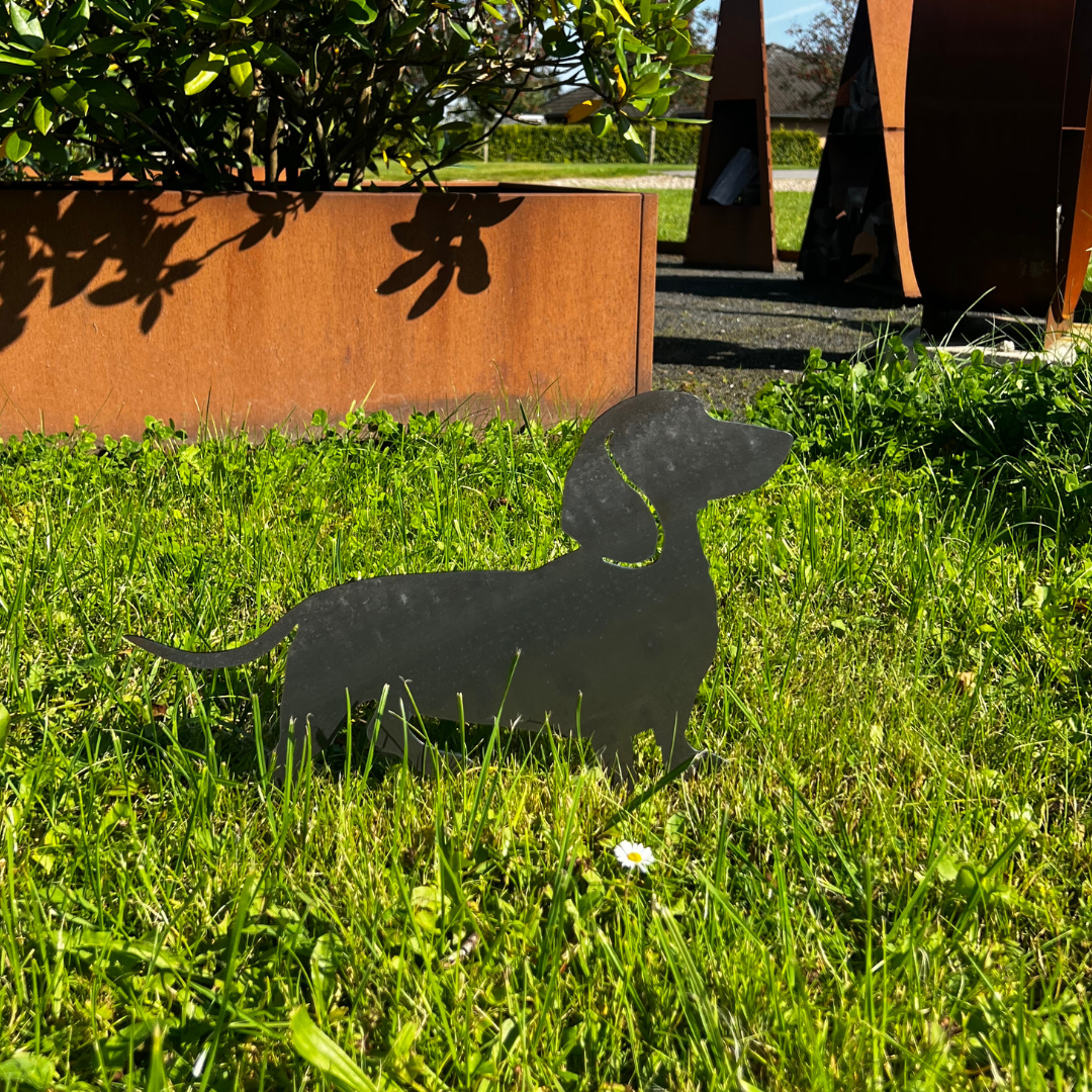 Figur   Jern Gravhunden Gitte